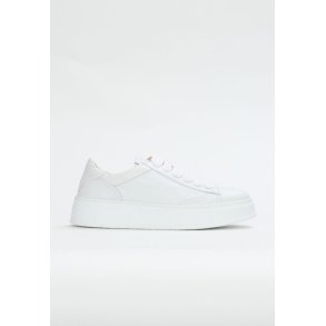 Giuly Lace Up sneaker - White