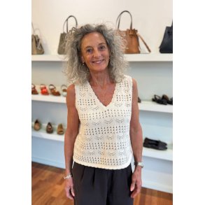 Breeze Crochet V-neck top - Ecru